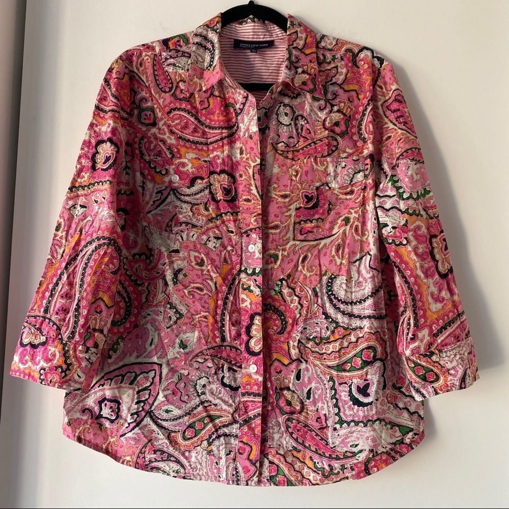 Pink Paisley Button-Up Blouse. Looks great to wear open with a matching cami